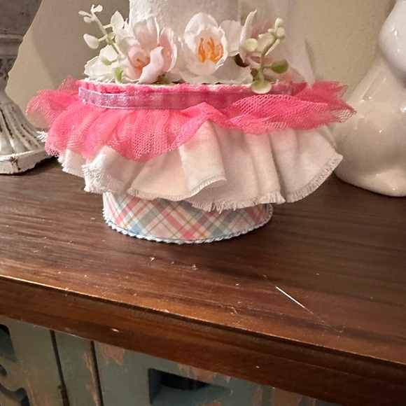 Handmade Clay Rabbit Home Decor - Picture 5 of 5